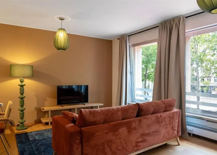 Apartment Core - Bullseye